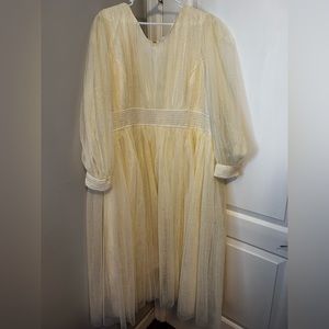 Ivy City Co. Stella Dress size 4X PLUS SIZE WEDDING